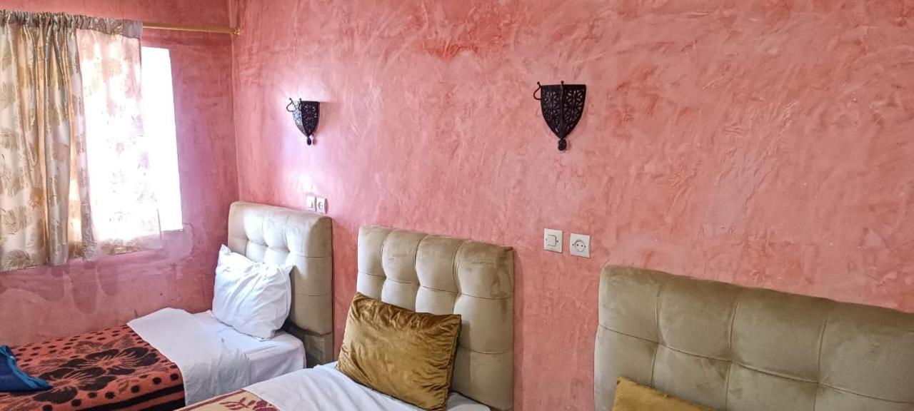 Auberge Restaurant Tissili " Oasis De Fint" 외부 사진