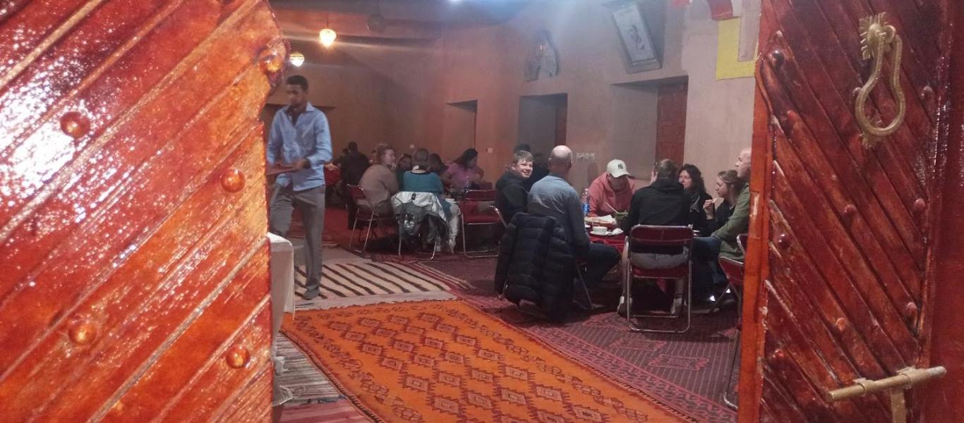 Auberge Restaurant Tissili " Oasis De Fint" 외부 사진